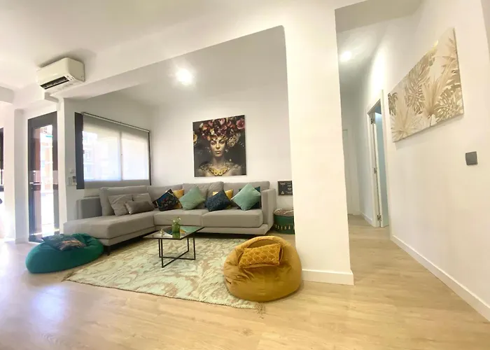 Barcelona Chic Apartments- Free Parking - 10 Min From Bcn City Centre By Metro