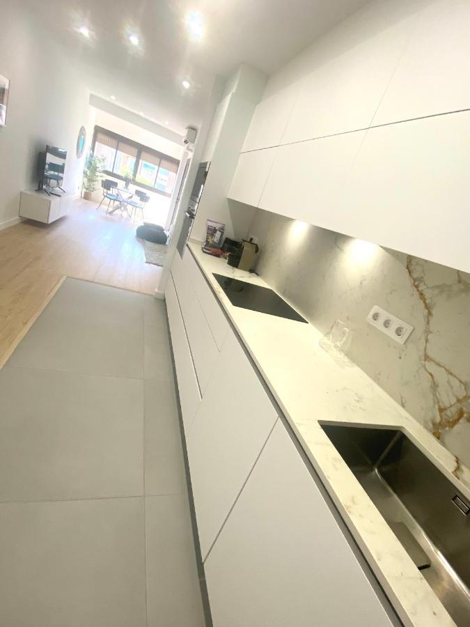 Appartement Chic Apartments- Free Parking - 10 Min From Bcn Centre By Metro Barcelone