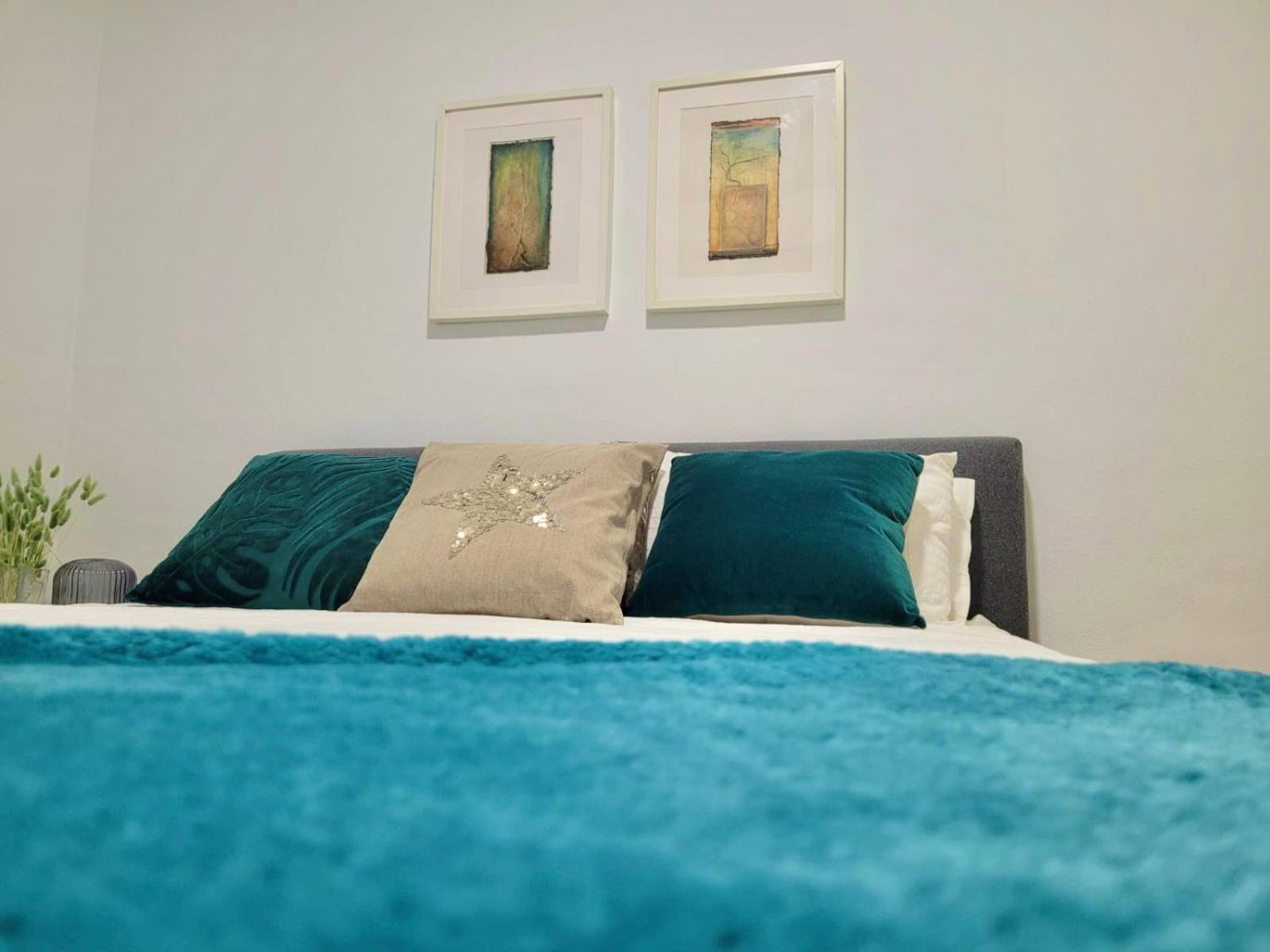 Chic Apartments- Free Parking - 10 Min From Bcn Centre By Metro * Barcelone